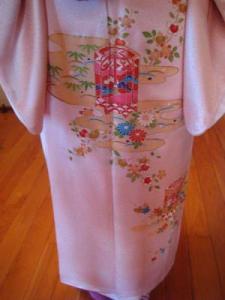 back_of_kimono_small.jpg