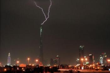 burj_lightening_1.jpeg