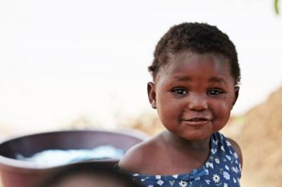 malawi_cu_little_girl_cs_0410.jpg