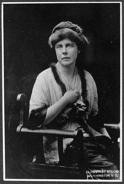 lucy_burns_1913.jpg